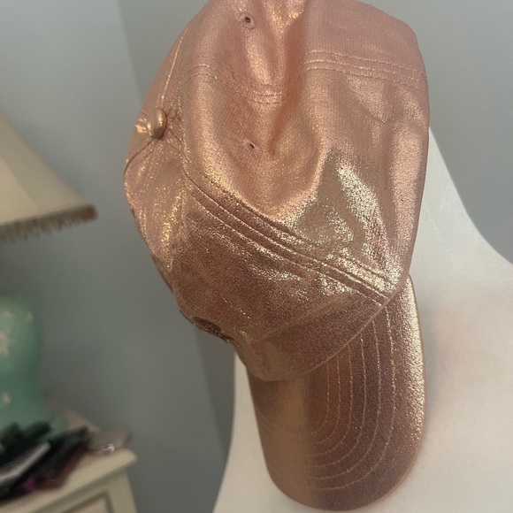 Disney Hat - Picture 2 of 3